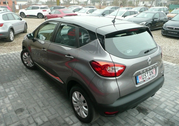 Renault Captur cena 43900 przebieg: 123500, rok produkcji 2015 z Mława małe 781